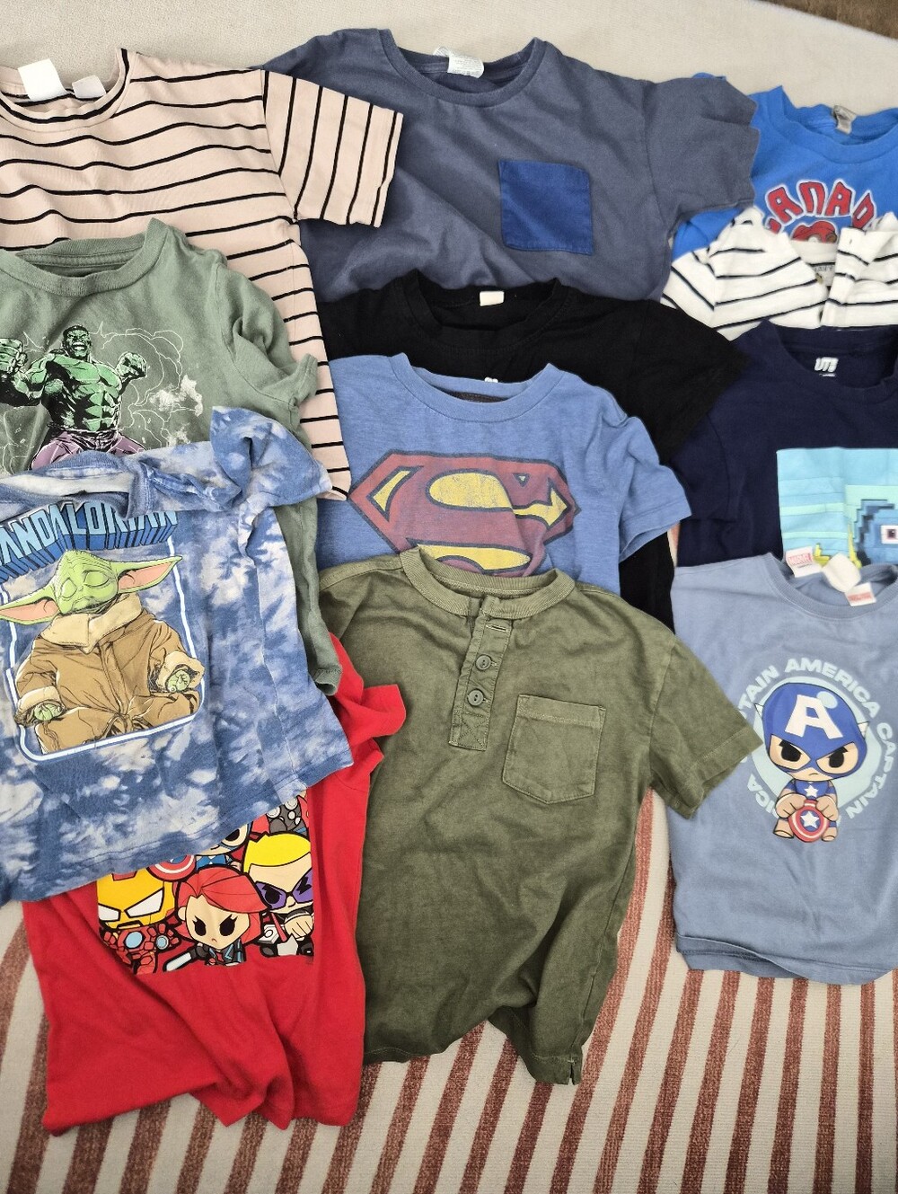 12 Boys T-shirts Mix Brand 3/4/5yr